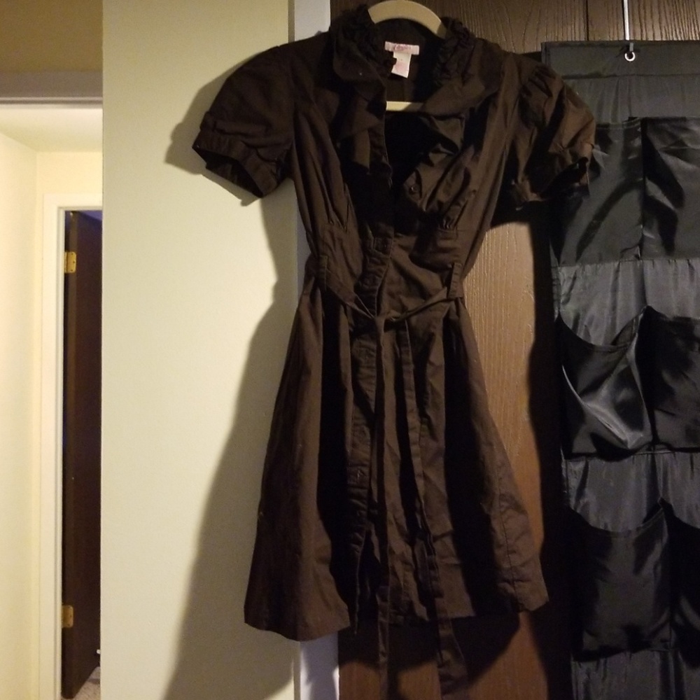 Botton/ tie front dress